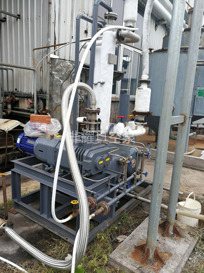 螺杆式真空泵 螺杆真空机组 甲醇回收用无油螺杆真空泵溶剂回收机组使用现场